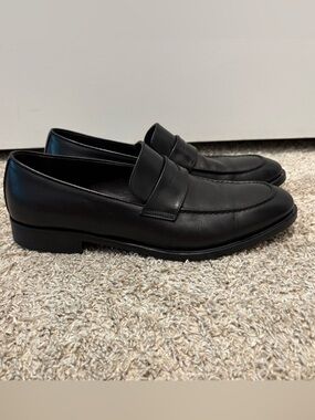 Dylan Gray Black Leather Penny Loafers